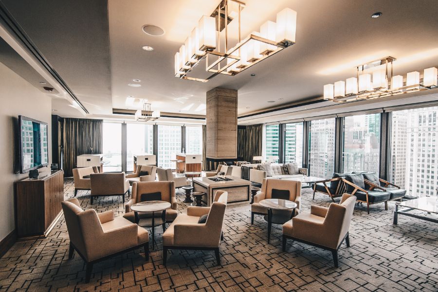 איך למצוא מלון טוב וזול